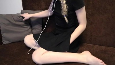 Brother Fucked Sister while she was doing Homework