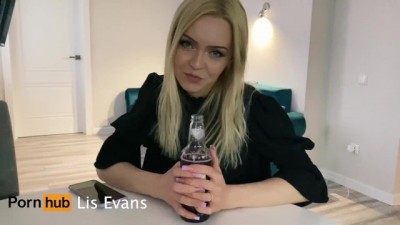 A Beautiful Neighbor came to Visit and Treated her to a Blowjob