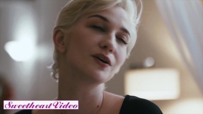 Blonde Lesbian Kenna James Seduced Big Tits Skye Blue