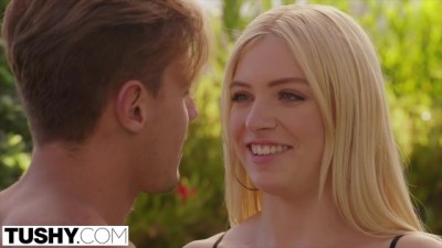 Curvy Blonde Gets her Ass Gaped - Giselle Palmer