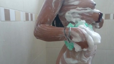 Sexy Skinny girl takes super hot foam bath previuw