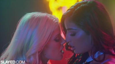 Luscious ladies Emily Willis & Charlotte Stokely lap each other up