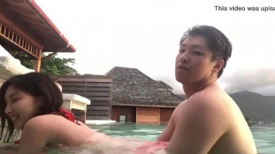 Chinese couples with high physical quality have a sex in public