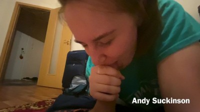 HOT BLOWJOB OF A RUSSIAN CHICK & CUMSHOT