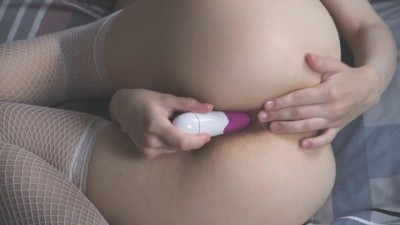 Lustful bbw mature anal tube anime girl in a bandage with chains plays with a vibrator ass