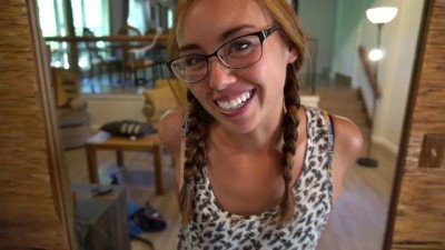 Amateur Mirror Blowjob with Cumshot on Glasses