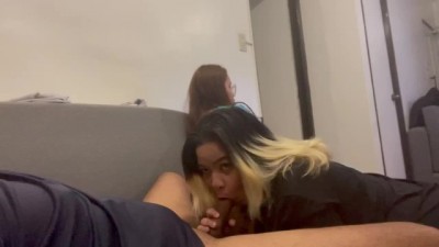 Sinuck ni gf ung dick txxx massage ko while our roomie was watching a movie lol