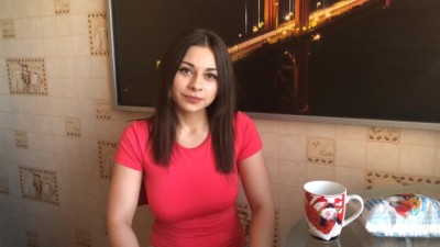 A neighbor came to meet at the same time and have sex