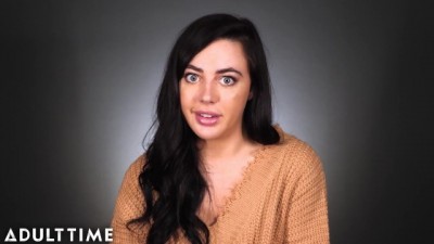 Girl on How Women Orgasm!