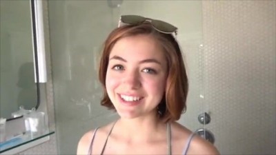 白人巨乳♡最高のおっぱいに釘付け