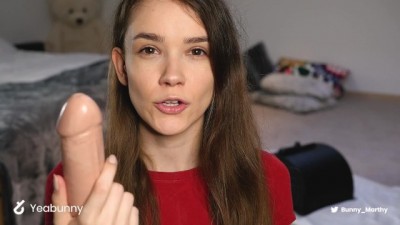 Polish Girl tries Sybian
