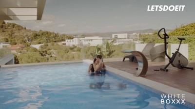 Fiery Threesome: Two Sultry Vixens Tame a Massive Cock