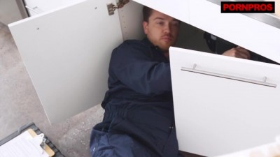 Housewife Horniness: Paying the Handyman with Her Wet Cunt