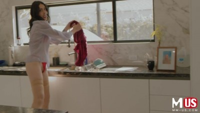POV Adventure - Hottest Real Estate Agent Gets Down and Dirty