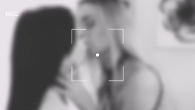 Steamy Threesome Action with Two Gorgeous Babes