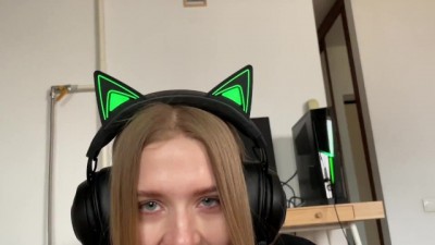 I Lost My Modest Best Friend's Oral Virginity - Naughty California Babe Adventure