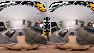 Hot Asian Study Break Fuck with a Virtual Babe