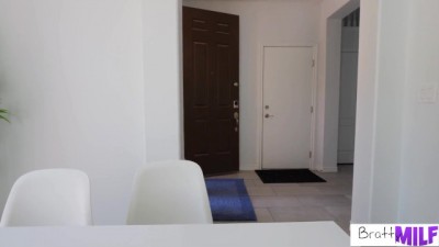 Demanding Hardcore Sex on the Bed: A Rough Ride