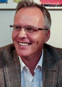 Ian Tate